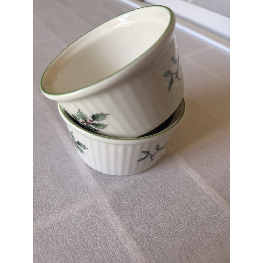 Vintage Spode Ceramic 2 Spode Christmas Tree Ribbed Ramekins - Picture 5 of 5